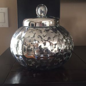 Mercury apothecary jar